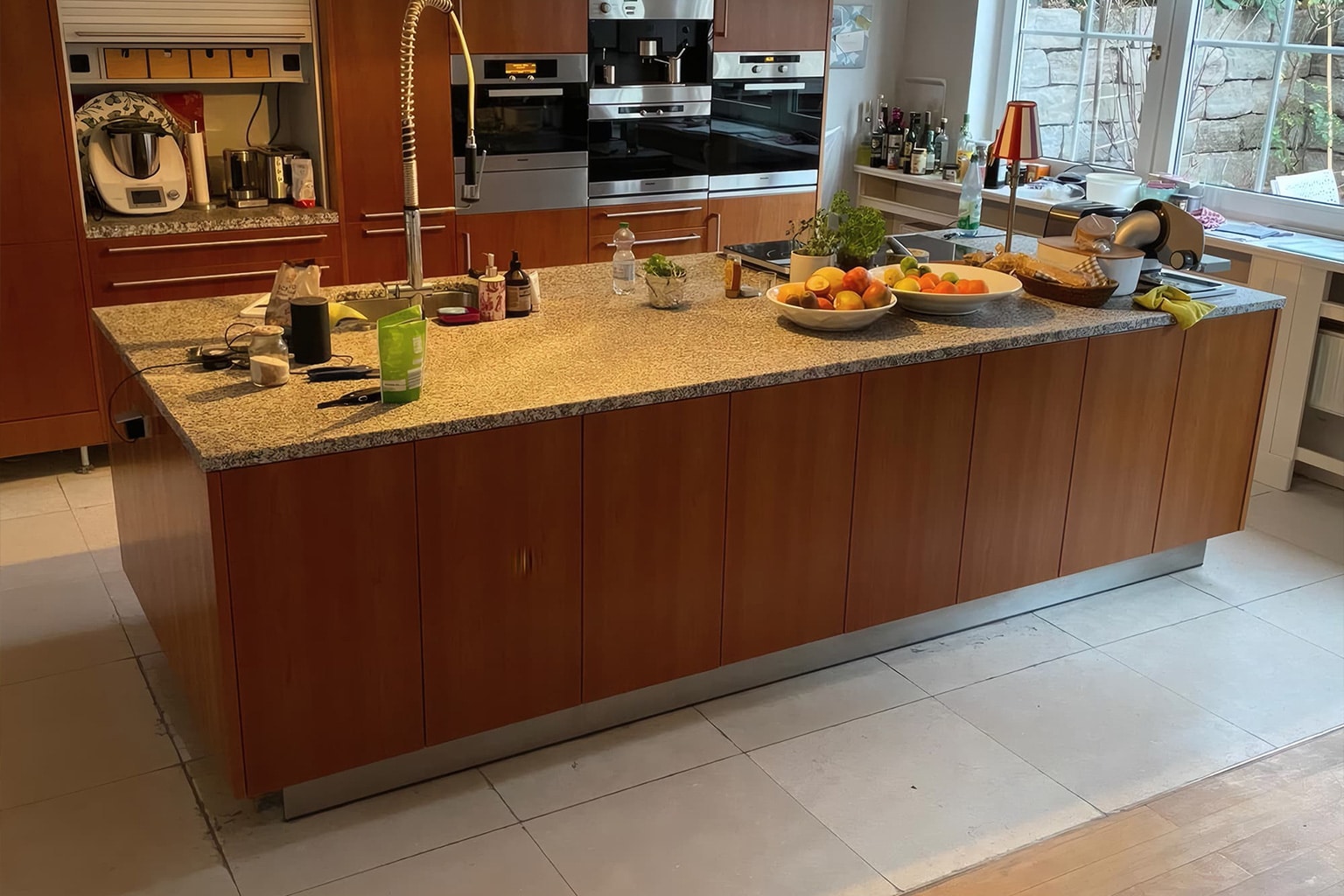 Möbelfolierung Küche Vorher