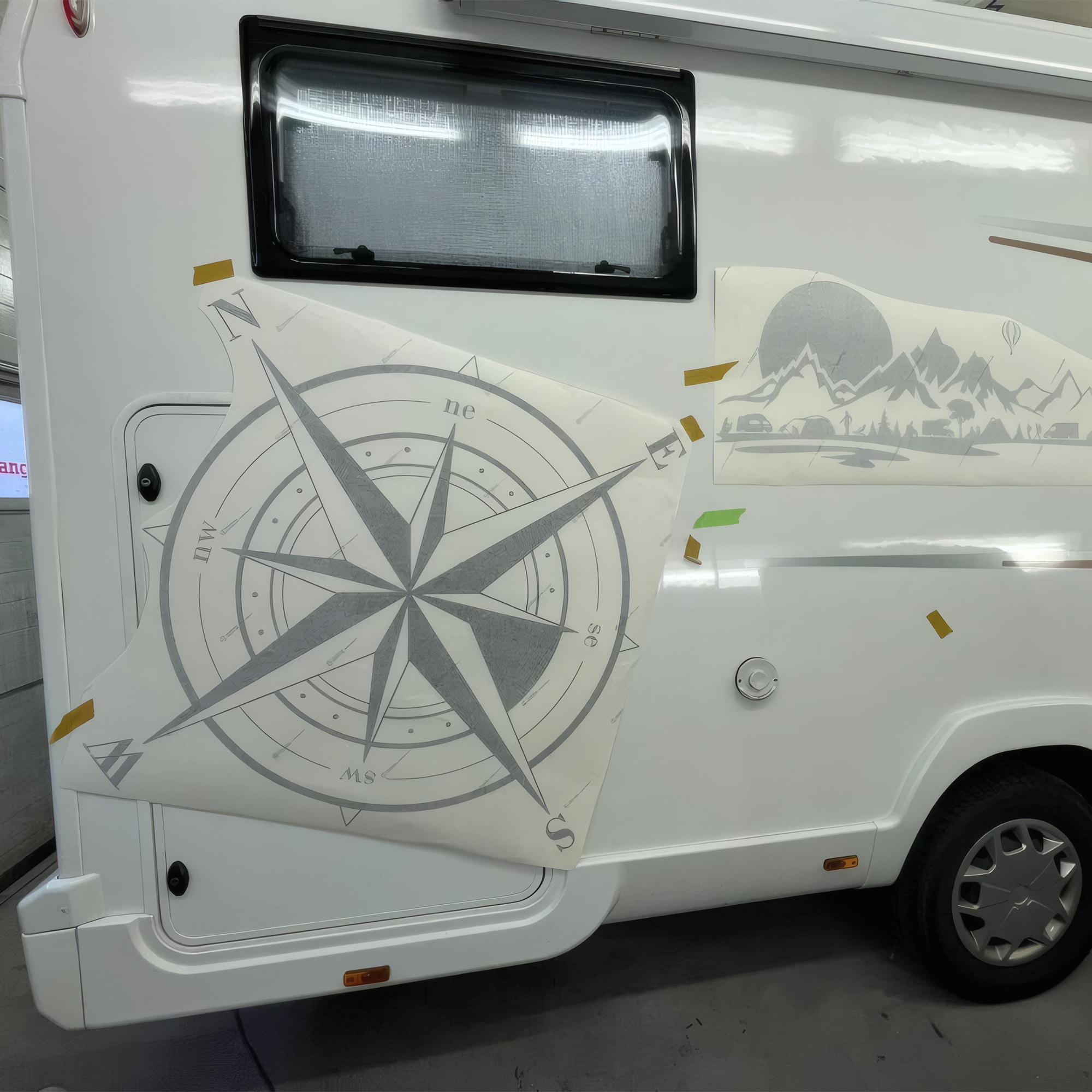 Wohnwagen bei Fahzeugfolierung